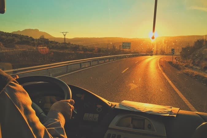 Autocar Doux Voyages sur la route