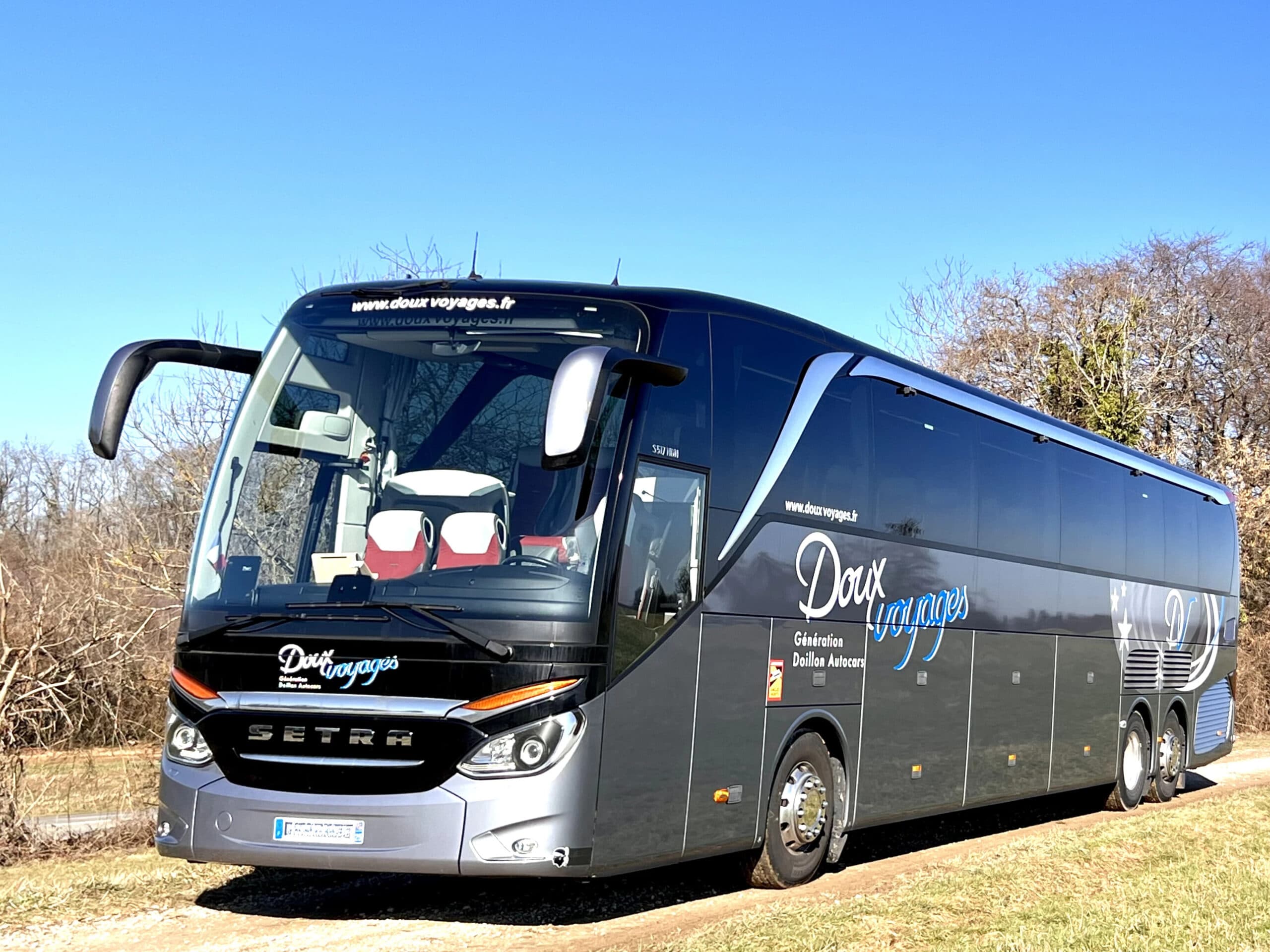 Autocar SETRA de grand tourisme Doux Voyages